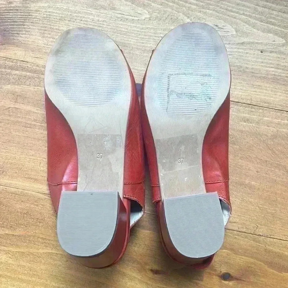 🔥bos. & Co.🔥 | Red leather heeled sandals - Picture 7 of 7